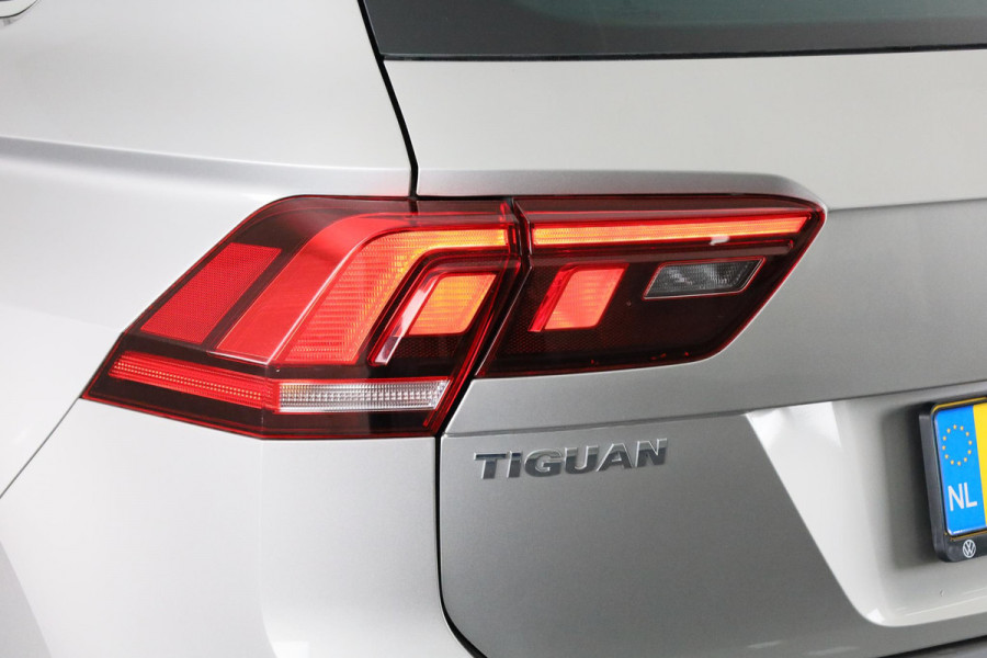 Volkswagen Tiguan 1.5 TSI ACT Highline Navigatie | Stoelverwarming | Camera | Carplay