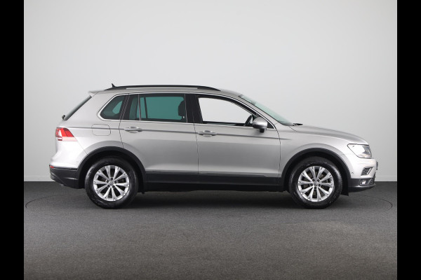 Volkswagen Tiguan 1.5 TSI ACT Highline Navigatie | Stoelverwarming | Camera | Carplay