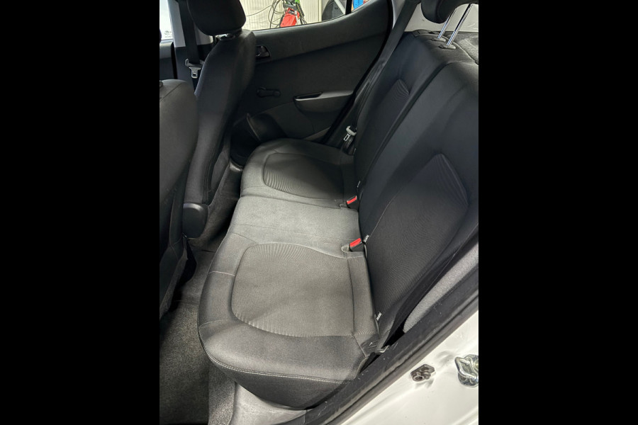 Hyundai i10 1.0i i-Motion Airco | Elktr. pakket | Nederlandse auto