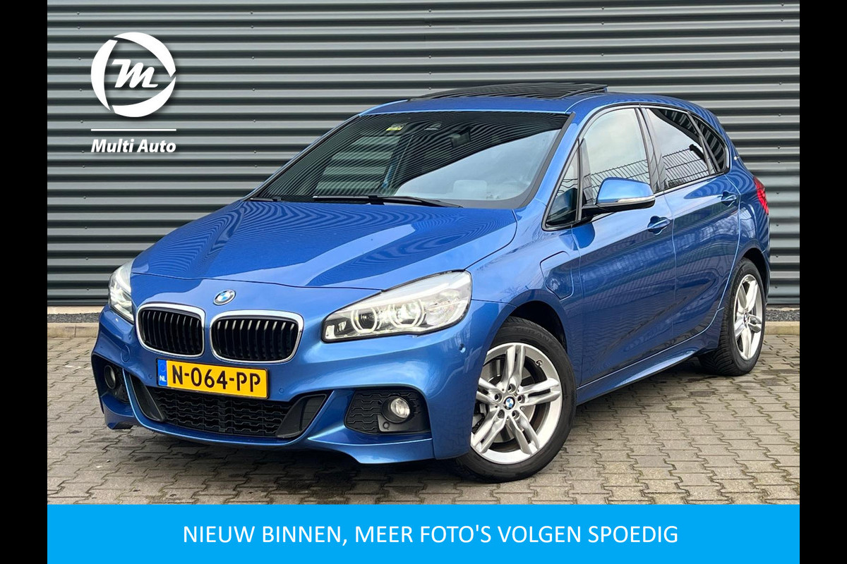 BMW 2 Serie Active Tourer 225xe iPerformance M-Sport Plug in Hybrid Dealer O.H. PHEV | Panodak | Adaptive Cruise | Head-up display | Camera | Lederen Sportstoelen |