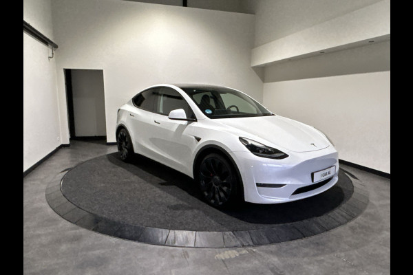 Tesla Model Y Performance AWD 75 kWh | 462 PK! | Achterspoiler | Extra getint glas achter