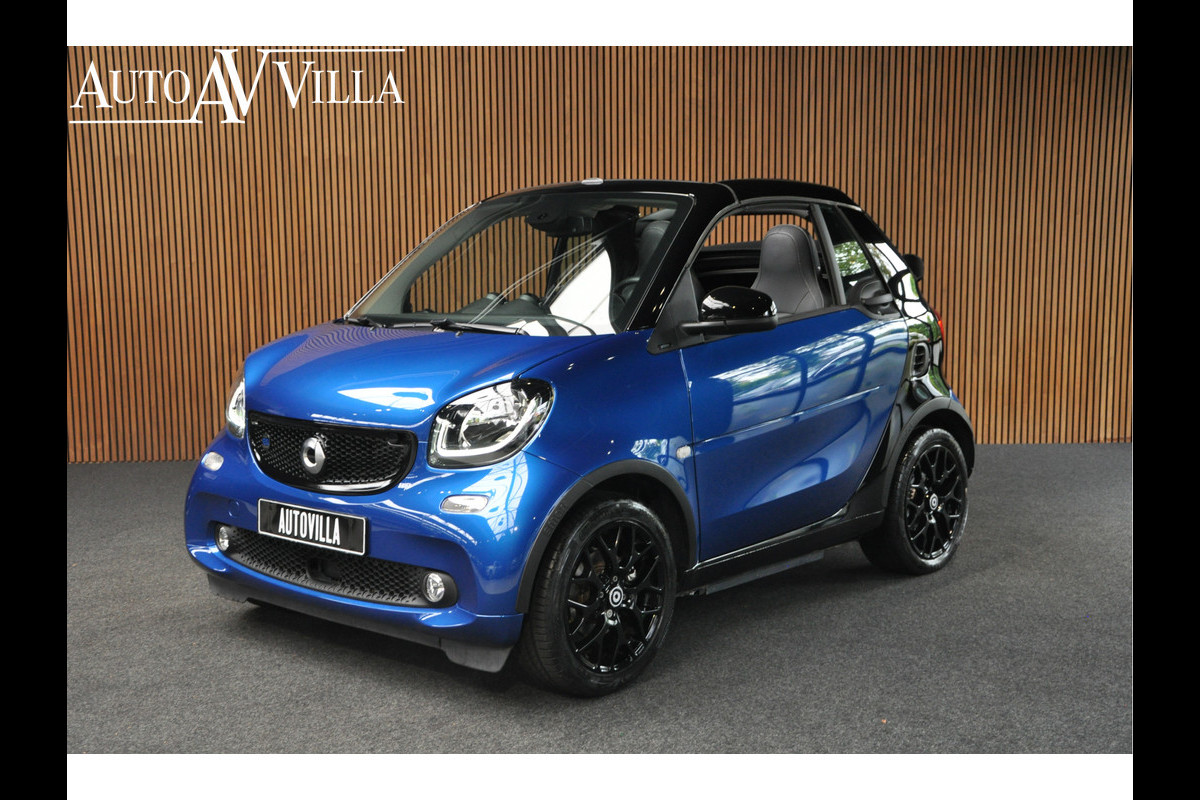 Smart Fortwo cabrio EQ Navi Leer Camera PDC Climate Carplay JBL Cruise Stoelverwarming Stuurverwarming 16" LM velgen