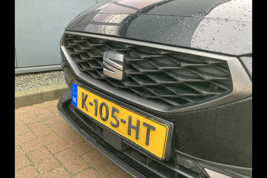 Seat Leon 1.5 TSi 150pk FR Launch Edition CAMERA/KEYLESS/WINTERPACK/TREKH.WEGKLAPBAAR