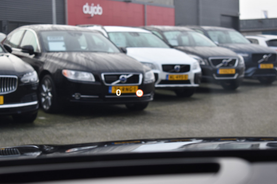 Volvo S60 Recharge T6 350PK Automaat AWD Ultimate Bright | Stoelmassage/ventilatie | B&W Audio | 360° Camera | Trekhaak |