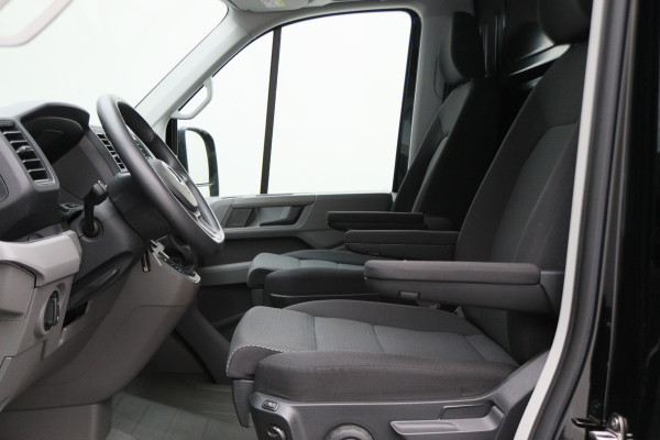 Volkswagen Crafter 2.0 TDI DSG L3H3 Comfortline Airco, ErgoComfort & Luchtgeveerde stoelen, Navigatie, Apple CarPlay, PDC