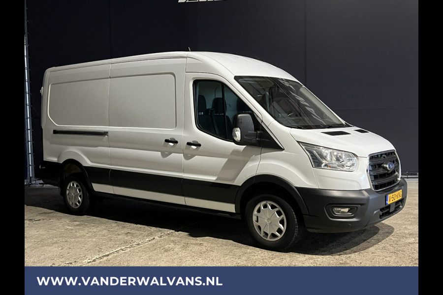 Ford Transit 2.0 TDCI 131pk **BPM VRIJ voor de Ondernemer** L3H2 Euro6 Airco | Camera | Navigatie | Cruisecontrol Apple Carplay, Android Auto, Verwarmde voorruit, Stoelverwarming, Parkeersensoren, Bijrijdersbank