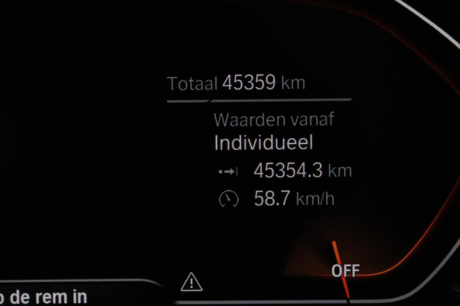 BMW 2 Serie Gran Coupé 218i Introduction Edition Sport (NAVIGATIE, CARPLAY, PDC, LED, CLIMA, 1e EIGENAAR, DEALER ONDERHOUDEN)