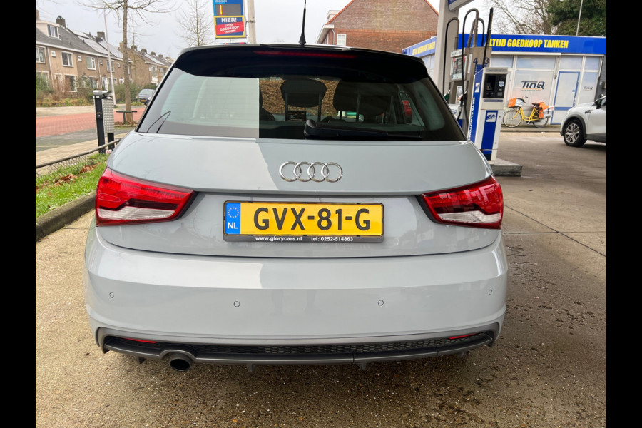 Audi A1 SPORTBACK 1.0 TFSI Advance Sport S-LINE-NAVI-LED-PDC