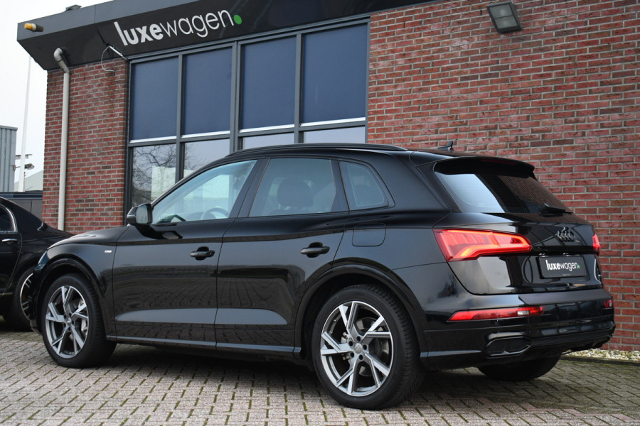 Audi Q5 55 TFSI e 367pk quattro S-Line Trekh Optic-black 20inch Keyless