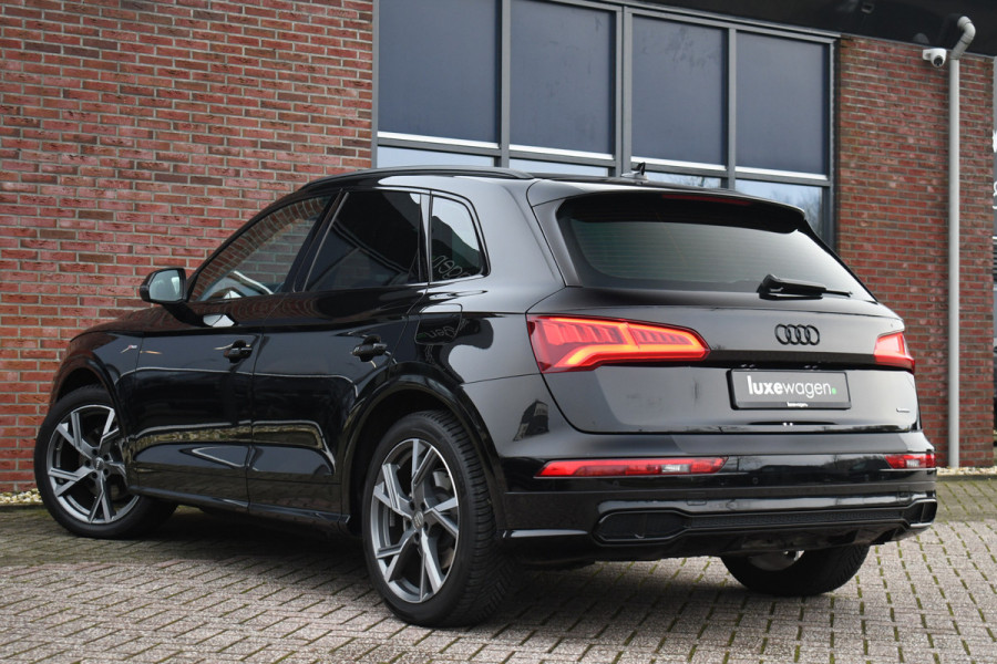 Audi Q5 55 TFSI e 367pk quattro S-Line Trekh Optic-black 20inch Keyless