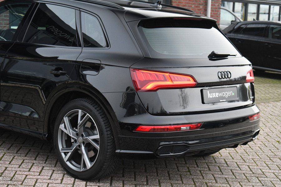 Audi Q5 55 TFSI e 367pk quattro S-Line Trekh Optic-black 20inch Keyless