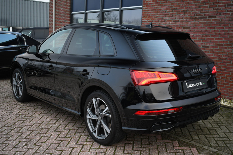 Audi Q5 55 TFSI e 367pk quattro S-Line Trekh Optic-black 20inch Keyless