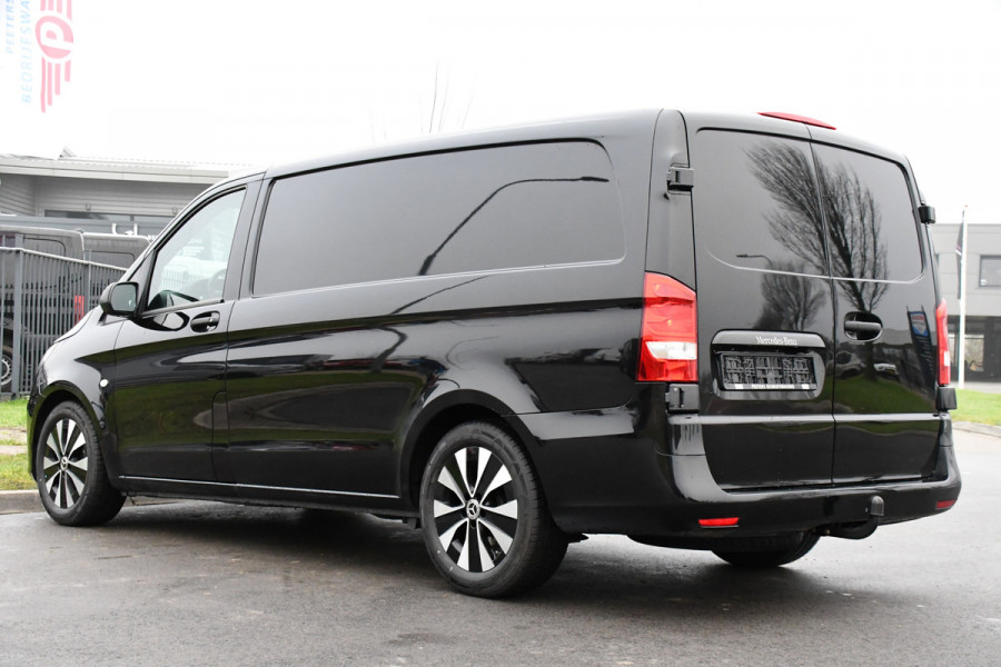 Mercedes-Benz Vito 116 CDI Lang Black Edition Adaptieve Cruise, Camera, Carplay, LED, Standkachel, Automaat, 164PK, UNIEK!