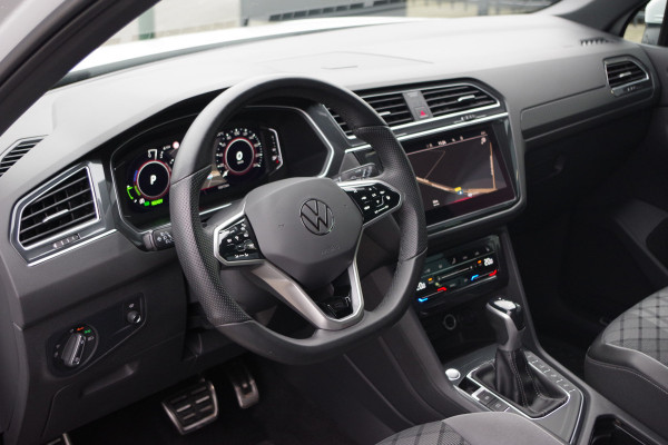 Volkswagen Tiguan 1.4 TSI eHybrid 245 PK R-Line BNS+ PHEV, Panoramadak, LED, Camera, Adap. Cruise Control