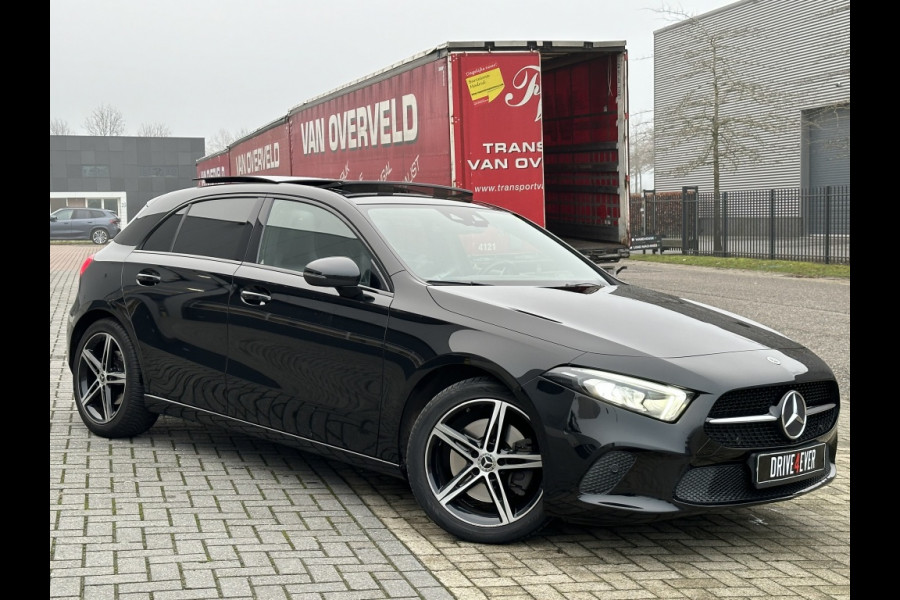 Mercedes-Benz A-Klasse 250 Premium Plus PANO NAVI WIDESCREEN SFEERVERLICHTING