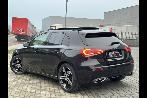 Mercedes-Benz A-Klasse 250 Premium Plus PANO NAVI WIDESCREEN SFEERVERLICHTING