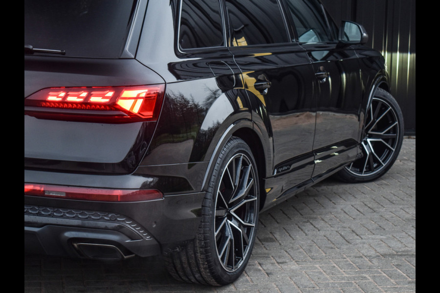 Audi Q7 60 TFSI e QUATTRO PRO LINE S COMPETITION | 5 JAAR GARANTIE | PANORAMADAK | LUCHTVERING | 4 WHEEL STEERING | HEAD UP | S-SEATS |