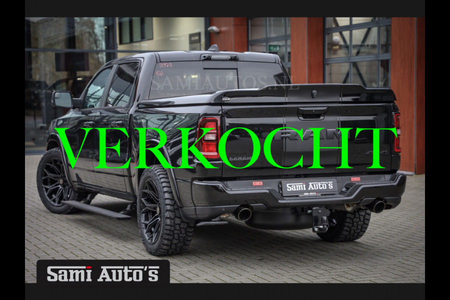 Dodge Ram PREMIUM NIGHT 2025 | BOM VOL + 14.4 INCH SCHERM | LUCHTVERING | HUD | HURRICAN 420PK 636 Nm | PRIJS MET LPG EN COVER EN GARANTIE DUBBELE CABINE | PICK UP | 5 PERSOONS | DC | GRIJSKENTEKEN | VOORRAAD NR 2231 - 4946