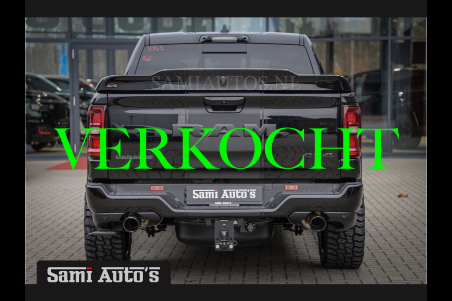 Dodge Ram PREMIUM NIGHT 2025 | BOM VOL + 14.4 INCH SCHERM | LUCHTVERING | HUD | HURRICAN 420PK 636 Nm | PRIJS MET LPG EN COVER EN GARANTIE DUBBELE CABINE | PICK UP | 5 PERSOONS | DC | GRIJSKENTEKEN | VOORRAAD NR 2231 - 4946