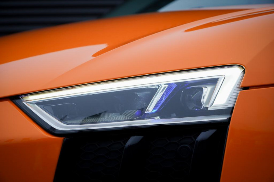 Audi R8 5.2 FSI quattro Plus Akrapovic / Keramisch / B&O / Carbon / Glut Orange