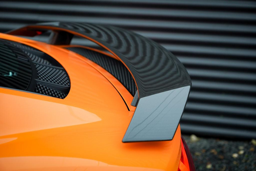 Audi R8 5.2 FSI quattro Plus Akrapovic / Keramisch / B&O / Carbon / Glut Orange