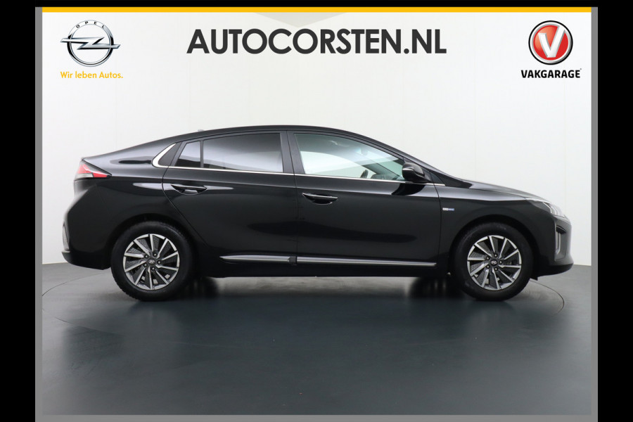 Hyundai IONIQ Premium EV 38kWh Apple Carplay Android Auto Ecc Cruise-Control Adaptief Led Infinity-luidsprekers Warmtepomp Leder Camera Pdc Na Verwarmde stoelen Bluetooth Keyless Lmv Connected I-Key Lane-Assist Verkeersbord-detectie