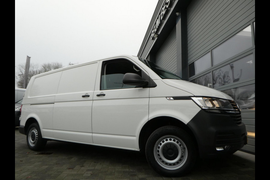 Volkswagen Transporter 2.0tdi 150pk L2, Automaat, Navigatie, PDC.