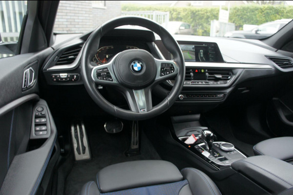 BMW 1-serie BMW 118i M Sport CarPlay|Cruise|LiveCockpit|Navi|Panoramadak