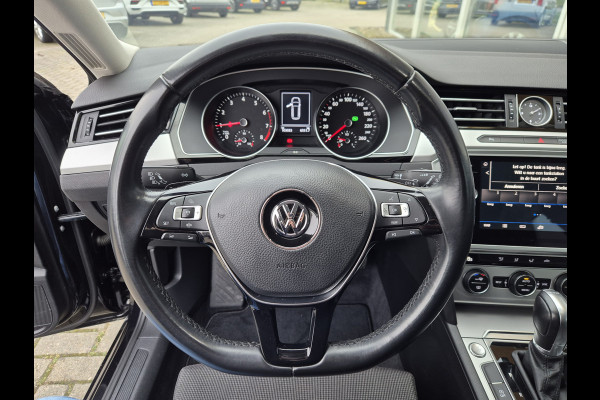 Volkswagen Passat Variant 1.5 TSI Comfortline Business Automaat | Navigatie | Clima