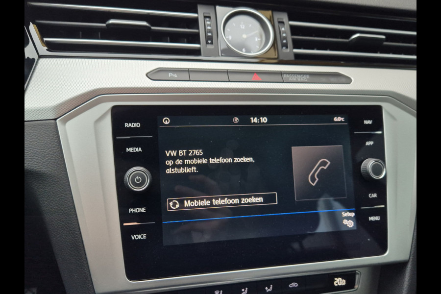 Volkswagen Passat Variant 1.5 TSI Comfortline Business Automaat | Navigatie | Clima