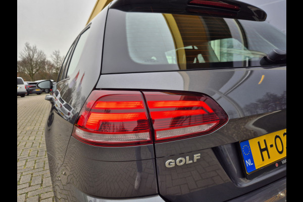 Volkswagen GOLF Variant 1.0 TSI Comfortline Business | Navigatie | Stoelverwarming | Android/Apple Carplay