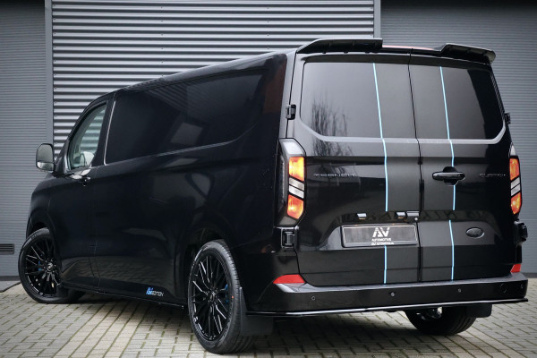 Ford Transit Custom 320 2.0 TDCI L2H1 Sport 170 PK | BPM VRIJ | ACC | Blind Spot | Navigatie | Camera | CarPlay | Lane Assist | Stoelverwarming | Raptor Edition | 3-Zitter | NL Auto