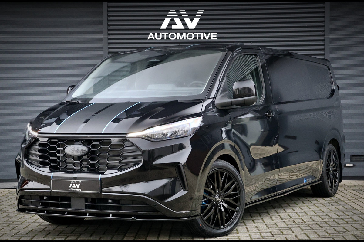 Ford Transit Custom 320 2.0 TDCI L2H1 Limited 170 PK | ACC | Blind Spot | Navigatie | Camera | CarPlay | Lane Assist | Stoelverwarming | Raptor Edition | Trekhaak | 3-Zitter | NL Auto