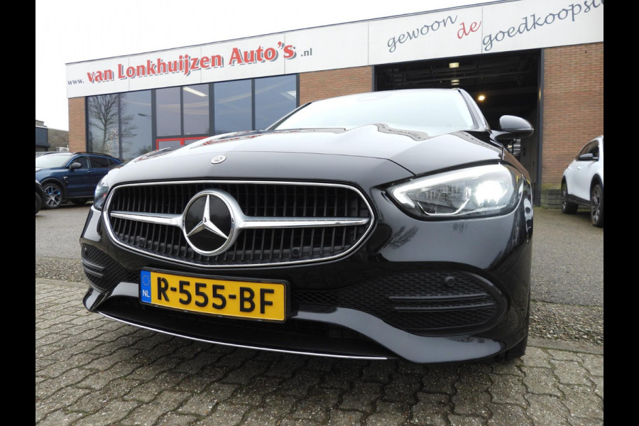 Mercedes-Benz C-Klasse C180 Luxury Line Facelift NAVI/CAMERA/LED/SFEER/TREKHAAK!