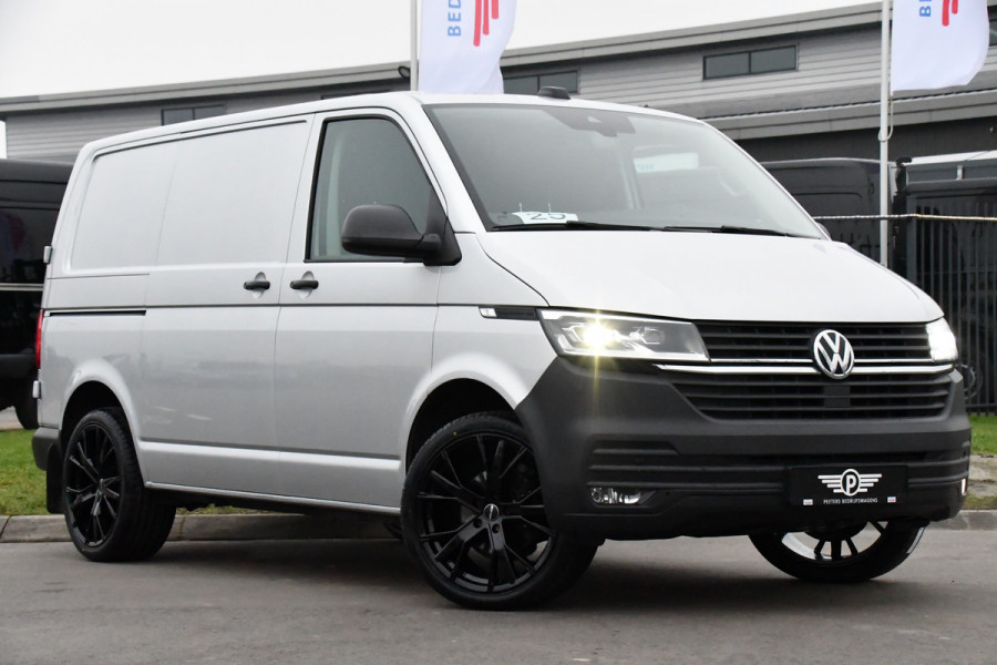 Volkswagen Transporter 2.0 TDI L1H1 30 Bulli Edition Virtual, Adaptieve Cruise, Camera, 150PK, Automaat, NAVI, Carplay, Multimedia, LED, UNIEK