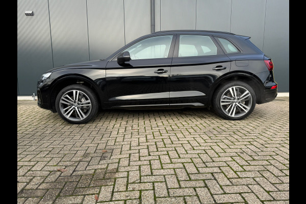 Audi Q5 50 TFSI * S-Line * Elect. Panoramadak * Elect. Achterklep * Rondom zicht camera *