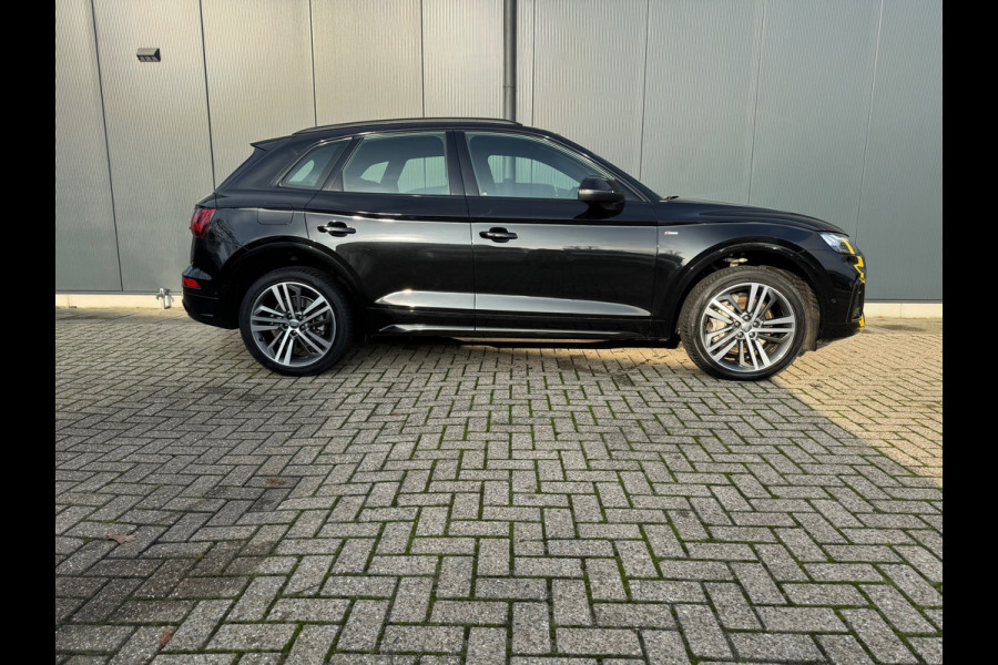 Audi Q5 50 TFSI * S-Line * Elect. Panoramadak * Elect. Achterklep * Rondom zicht camera *