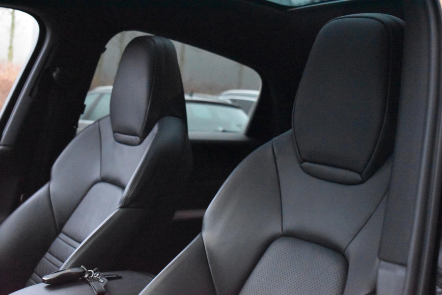 Porsche Cayenne Coupé 3.0 Pano Lane ACC Mem.Stoelen