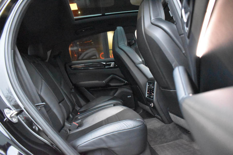 Porsche Cayenne Coupé 3.0 Pano Lane ACC Mem.Stoelen