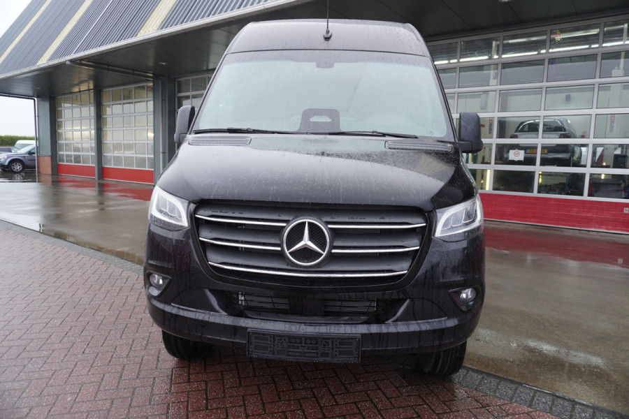 Mercedes-Benz Sprinter 319 1.9 CDI 191PK L3H2 4x4 Automaat Nr. V111 | Climate | Adap.Cruise | Navigatie | Camera 18"LM Velgen