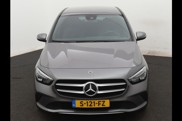 Mercedes-Benz B-Klasse 180 AUTOM. Luxury Line WIDESCREEN FULL-LED SFEERVERLICHTING