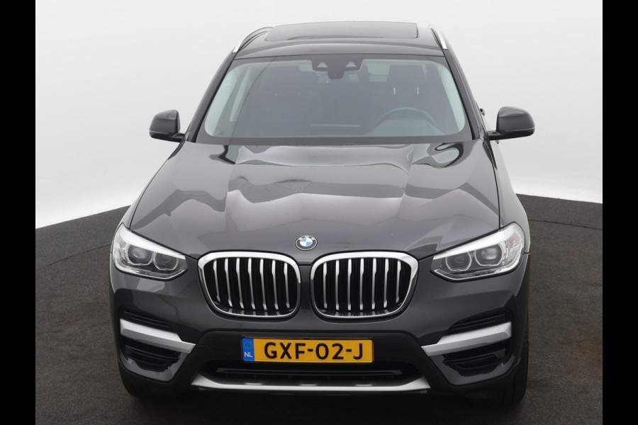 BMW X3 xDrive30e High Executive X-Line PANO EL-ACHTERKLEP FULL-LED