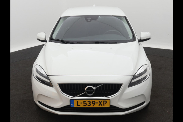 Volvo V40 2.0 T3 Momentum NAVI CRUISE WINTER-PACK