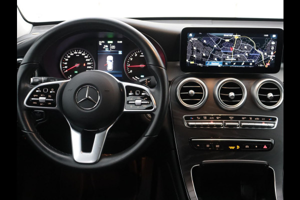 Mercedes-Benz GLC 300e 4MATIC Business Solution FULL-LED CARPLAY CRUISE