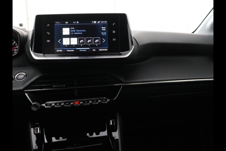 Peugeot 208 1.2 PureTech Allure CAMERA CARPLAY