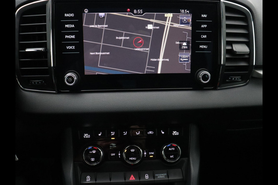 Škoda Karoq 1.5 TSI ACT Business Edition NAVI CRUISE CARPLAY