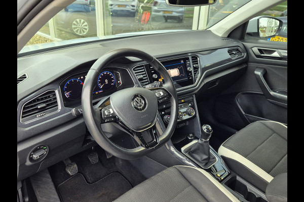 Volkswagen T-Roc 1.5 TSI Sport | Navigatie | Digital Cockpit | Adaptive Cruise