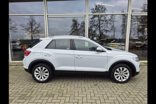 Volkswagen T-Roc 1.5 TSI Sport | Navigatie | Digital Cockpit | Adaptive Cruise