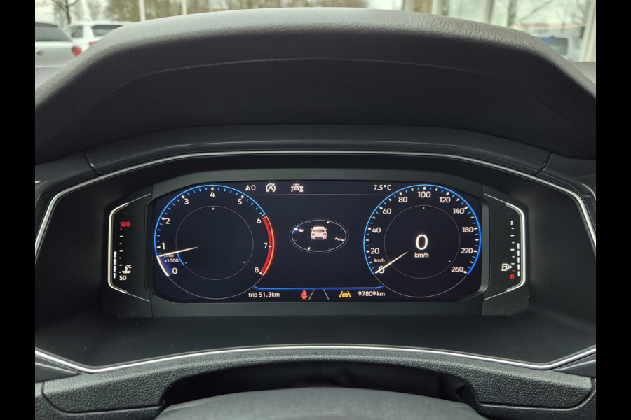 Volkswagen T-Roc 1.5 TSI Sport | Navigatie | Digital Cockpit | Adaptive Cruise