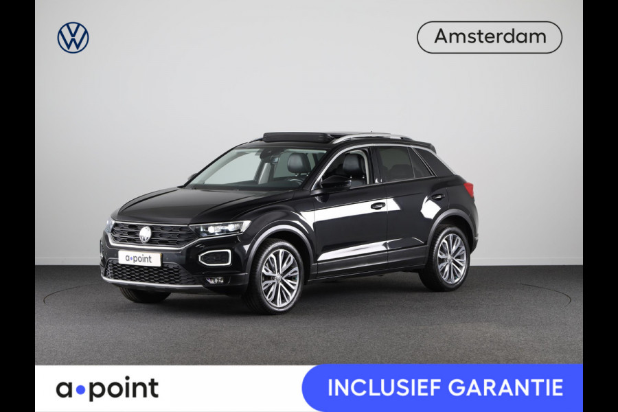 Volkswagen T-Roc 1.5 TSI Style 150 PK | Navigatie | Leder interieur | Panoramadak | Camera | Digitaal dashboard